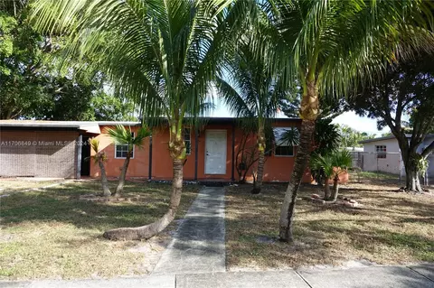 5264 NE 15th Ave, Pompano Beach, FL 33064