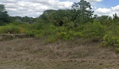 516 Monroe Ave, Lehigh Acres, FL 33972