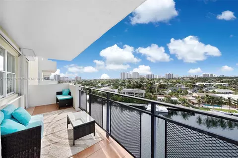 401 Golden Isles Dr #912, Hallandale Beach, FL 33009
