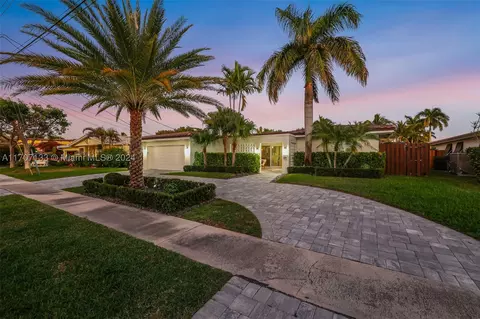 6520 NE 19th Ave, Fort Lauderdale, FL 33308