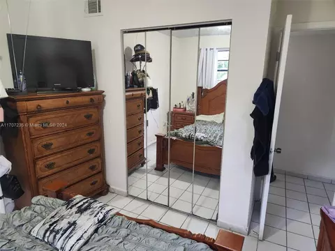 Bedroom - 1725 W 58th St, Hialeah, FL 33012 photo 4 of 5