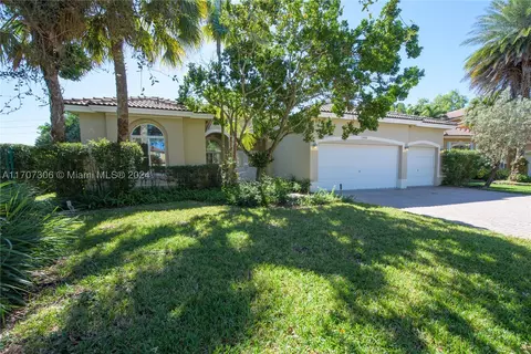 1966 SE 23rd Ct, Homestead, FL 33035