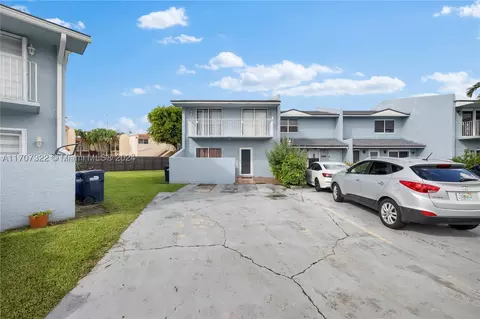 3884 SW 107th Ave #1-7, Miami, FL 33165