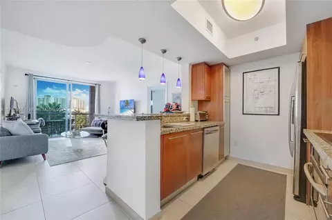 110 Washington Ave #1617, Miami Beach, FL 33139