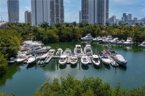 3575 Mystic Pointe Dr #SLIP 118, Aventura, FL 33180