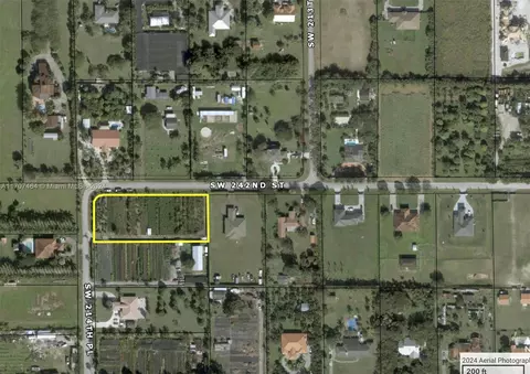 24201 SW 214 Pl, Homestead, FL 33031