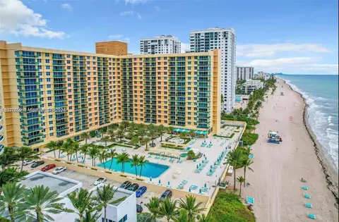 2501 S Ocean Dr #PH32, Hollywood, FL 33019