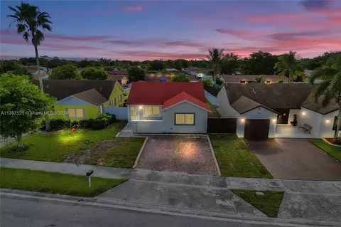 3302 NW 203rd St, Miami Gardens, FL 33056