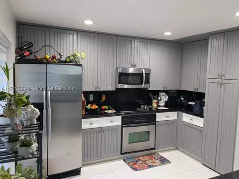 4752 NW 15th St, Coconut Creek, FL 33063