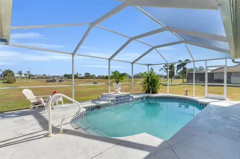 Undisclosed, Cape Coral, FL 33993