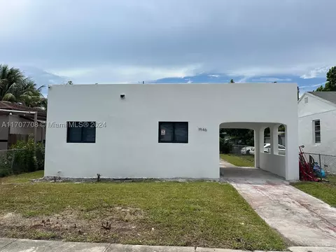 1946 NW 49th St, Miami, FL 33142