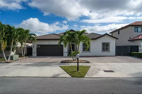 3283 SW 147th Pl, Miami, FL 33185