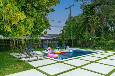 4611 SW 5th Ter, Miami, FL 33134