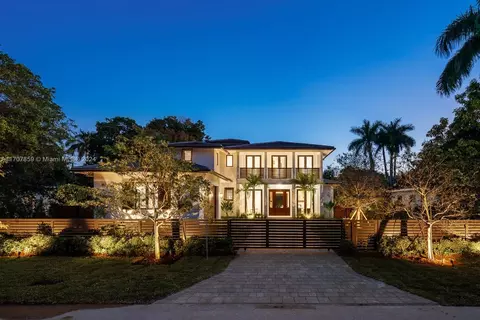 6020 SW 84th St, South Miami, FL 33143