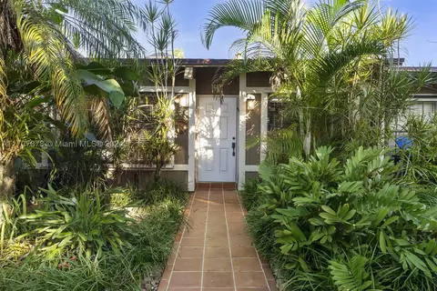 13407 SW 102 Ln #13407, Miami, FL 33186