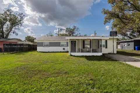 3023 Pineway Ave, Lakeland, FL 33803