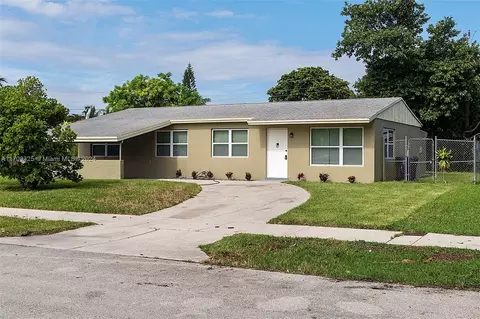 1541 SW 67, North Lauderdale, FL 33068