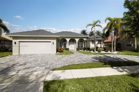 14031 NW 19th St, Pembroke Pines, FL 33028