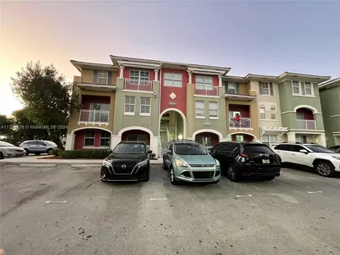 11201 NW 83rd St #201, Doral, FL 33178