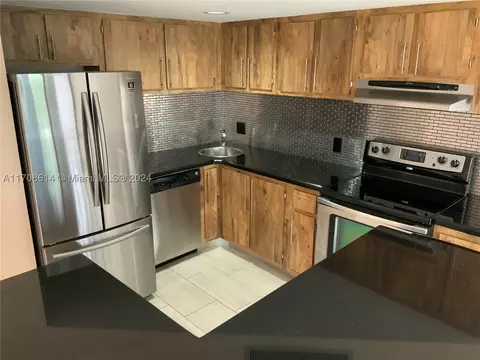 25 Deer Creek Rd #C106, Deerfield Beach, FL 33442