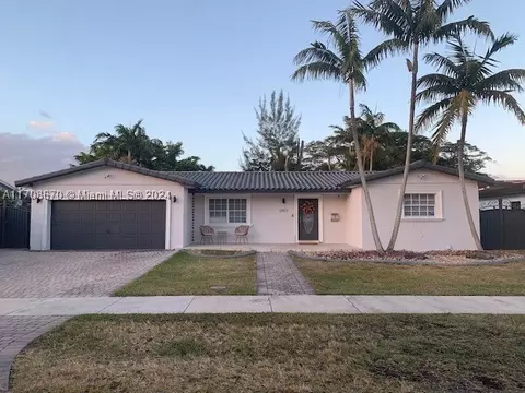 12813 SW 45th Ter, Miami, FL 33175