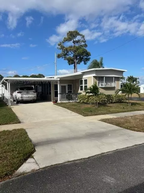 Undisclosed, Boynton Beach, FL 33436