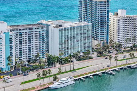 5055 Collins Ave #14M, Miami Beach, FL 33140