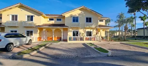 17909 NW 74th Path #17909, Hialeah, FL 33015