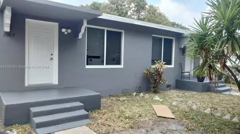 1085-1087 NW 52nd St, Miami, FL 33127