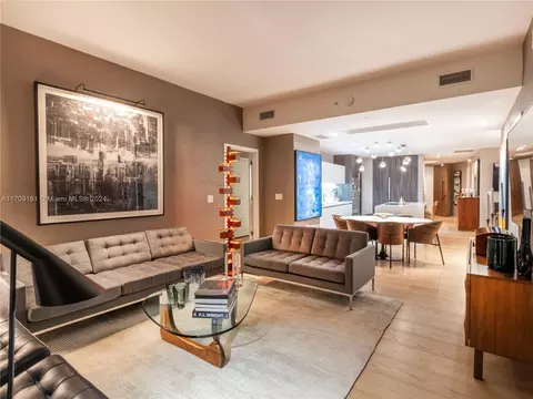 851 NE 1st Ave #1212, Miami, FL 33132