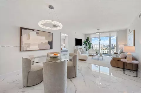 300 Sunny Isles Blvd #4-2105, Sunny Isles Beach, FL 33160