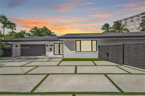 13300 Arch Creek Ter, North Miami, FL 33181