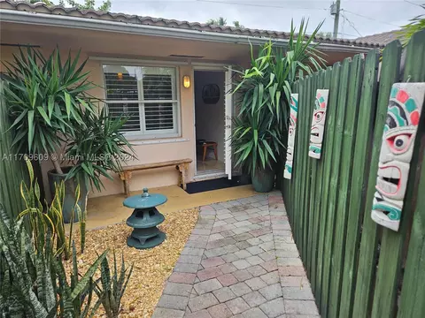 728 NE 13th Ct #13, Fort Lauderdale, FL 33304