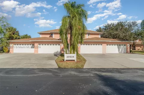 20025 Lake Vista Cir UNIT 3, Lehigh Acres, FL 33936