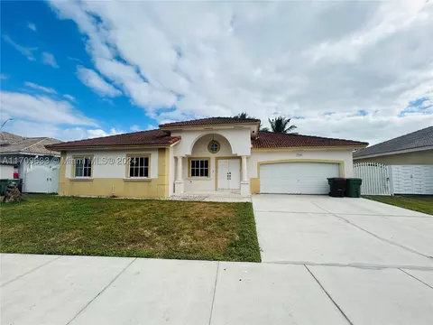 7169 W 4th Way, Hialeah, FL 33014 photo 1