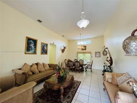 7169 W 4th Way, Hialeah, FL 33014 photo 3