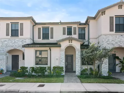 14848 SW 183rd Ter, Miami, FL 33187