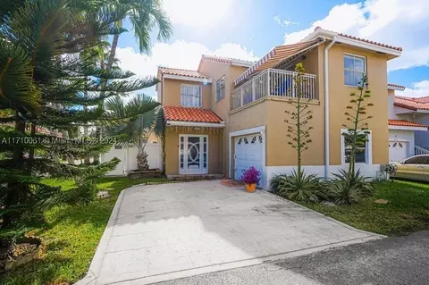 3600 Westminster St, Hollywood, FL 33021