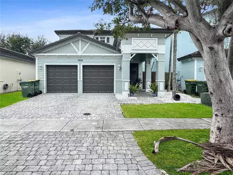 3624 NE 1st St, Homestead, FL 33033