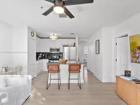 8001 W 36th Ave #5, Hialeah, FL 33018 photo 14
