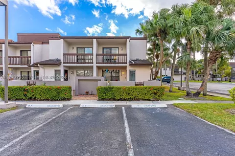 10066 NW 41st St #58-5, Doral, FL 33178