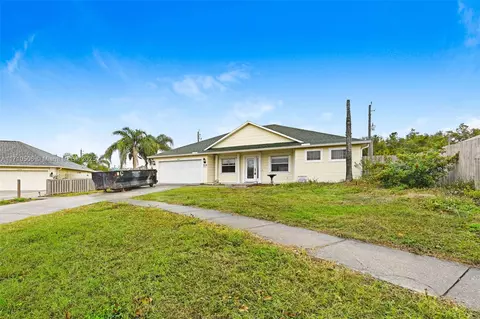 2966 Brandywine Cir, Titusville, FL 32796