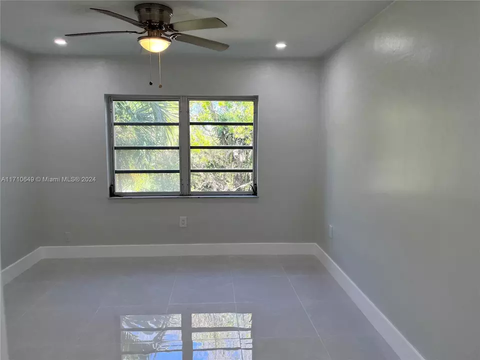 Bedroom - 15888 SW 95th Ave #305, Miami, FL 33157 photo 1 of 1