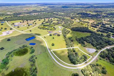13567 SE 56th Cir, Okeechobee, FL 34974 photo 13