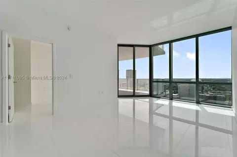 851 NE 1st Ave #4308, Miami, FL 33132