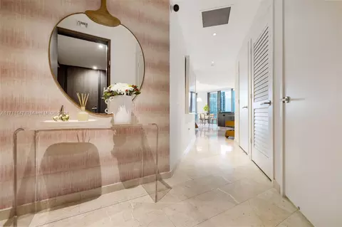 Entry Way - 68 SE 6th St #1112, Miami, FL 33131 photo 1 of 3