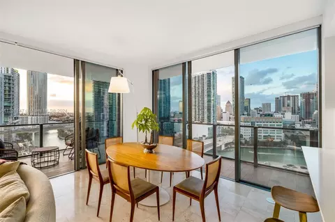 Dining - 68 SE 6th St #1112, Miami, FL 33131 photo 1 of 1