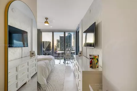 Bedroom - 68 SE 6th St #1112, Miami, FL 33131 photo 1 of 4