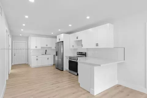 2968 NW 87th Ter, Miami, FL 33147