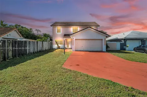 18904 NW 54th Ave, Miami Gardens, FL 33055